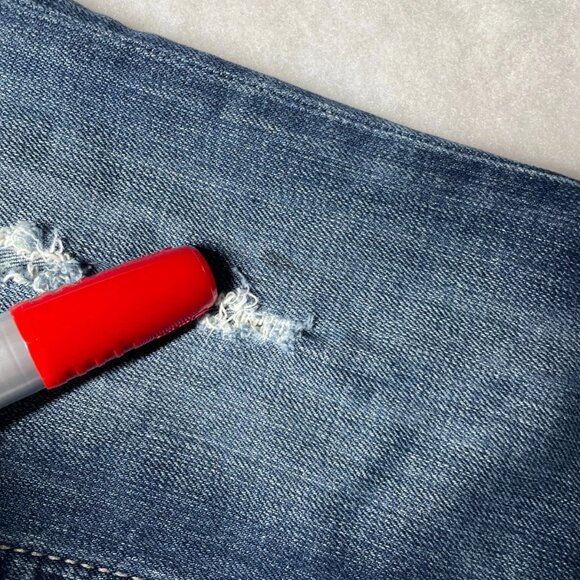 Vintage Y2K Miss Me Womens Denim Blue Studded Distressed Straight Jeans Size 27 - Picture 7 of 13